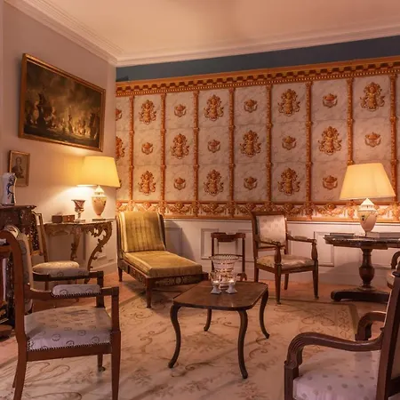 Le Domaine De Mestre, The Originals Relais فندق