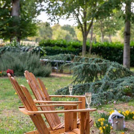 Hotel Le Domaine De Mestré, The Originals Relais 3*
