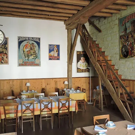 Hotel Le Domaine De Mestre, The Originals Relais 3*