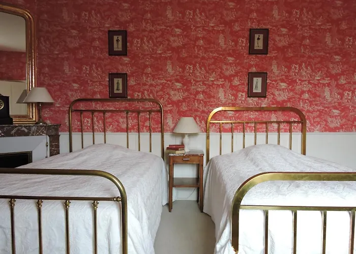 Hotel Le Domaine De Mestre, The Originals Relais 3*