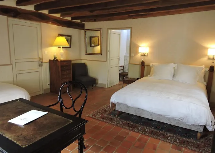 Hotel Le Domaine De Mestre, The Originals Relais 3*